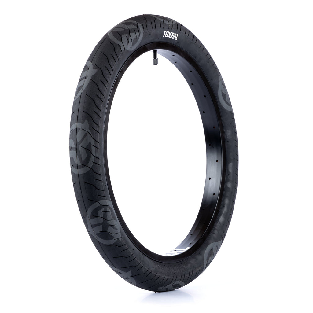 Federal Command LP Tyre 20" - Black With Dark Grey Logos 2.40"
