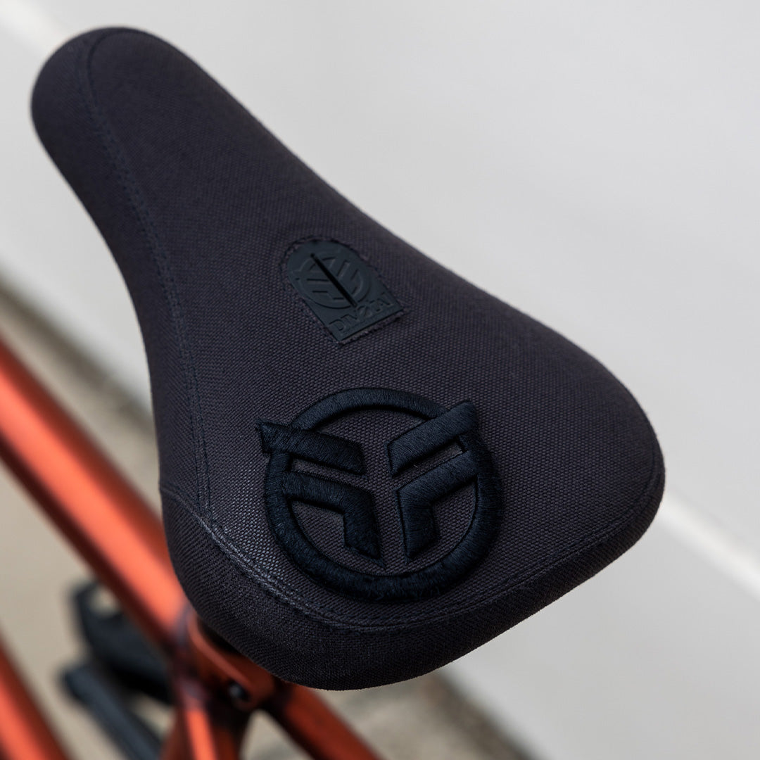 Federal Mid Pivotal Logo Seat - Black With Raised Black Embroidery | BMX
